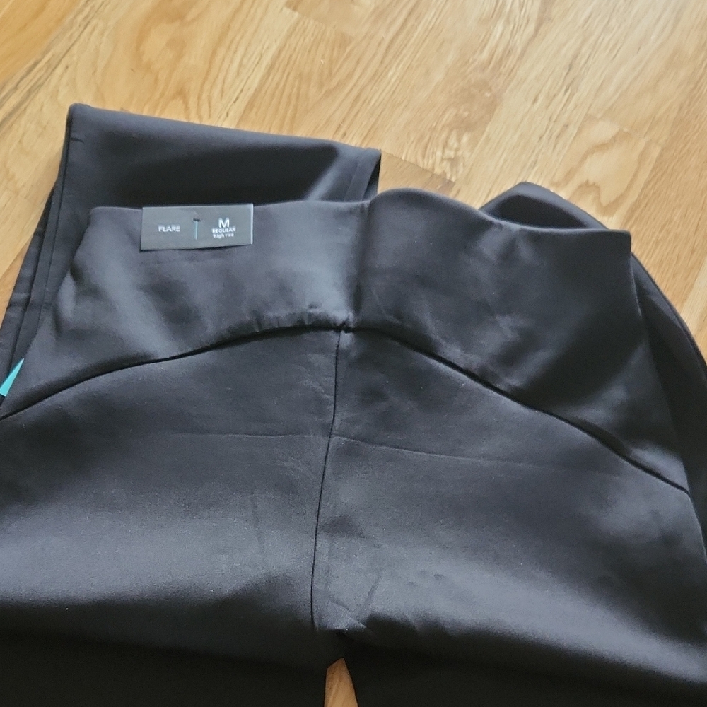 NWT Maurices Black Satiny High Rise Flare Pants - Picture 5 of 5